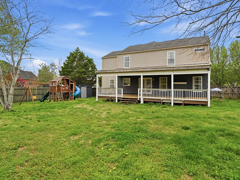 8020 Boone Trce — Photo 40