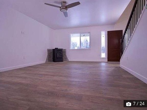 3rd image of 1855 Creekside Dr