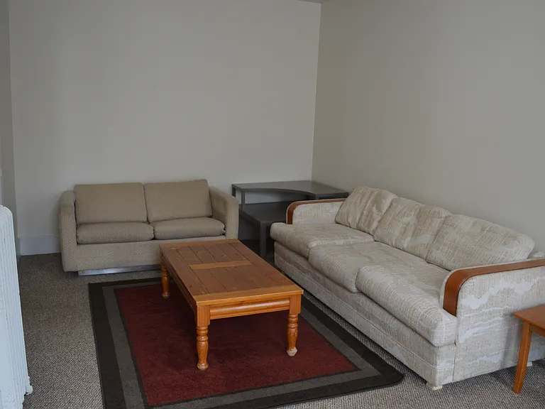 105 N Quarry St — Photo 6