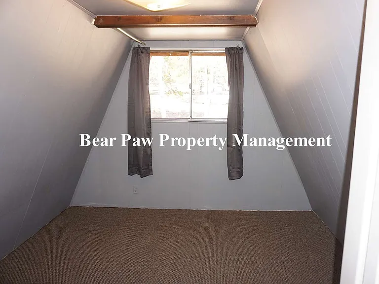 196 Deer Rd — Photo 6