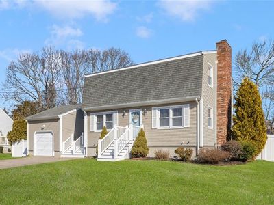 100 Evergreen Dr, Swansea, MA, 02777