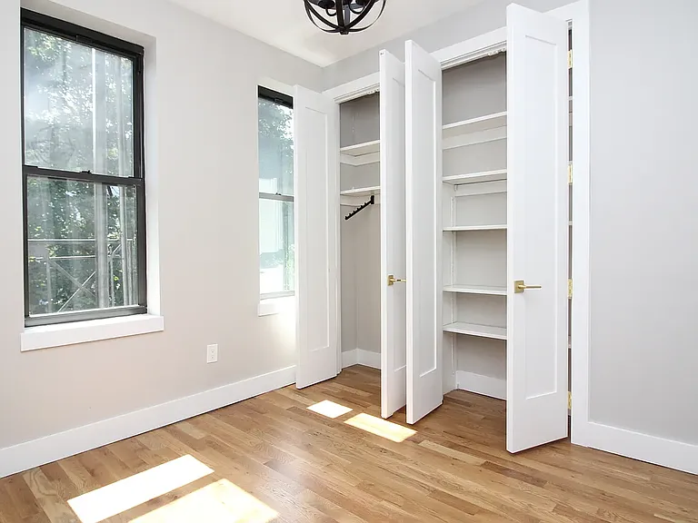 1384 Greene Ave #2L — Photo 1