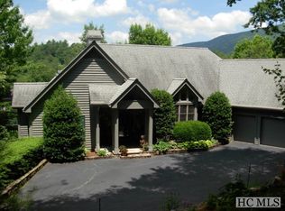 195 Old Still Rd, Sapphire, NC 28774