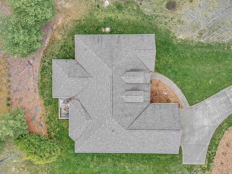 109 Fox Pen Way — Photo 3