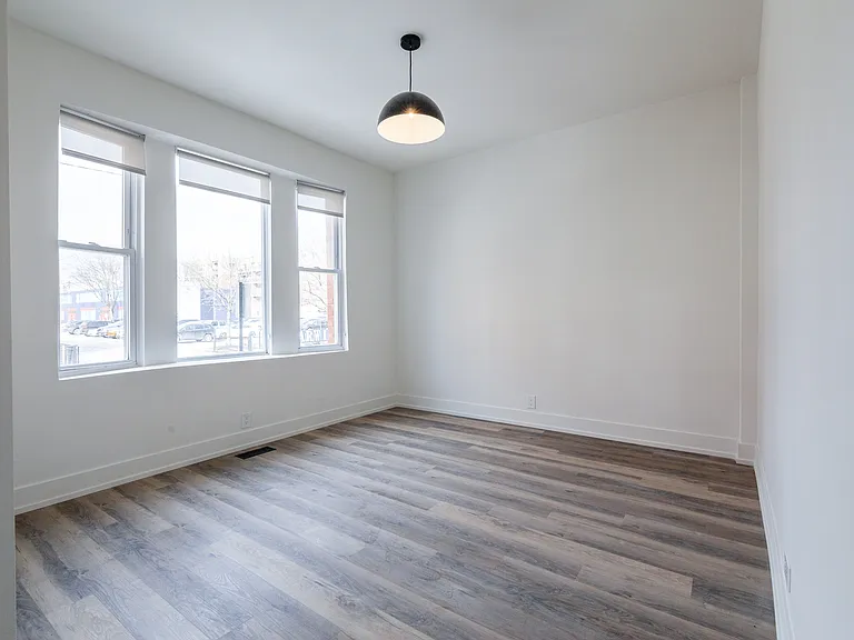 2313 N Albany Ave #1 — Photo 10