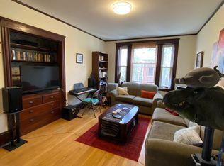 9 Fairfield St APT 3R, Cambridge, MA 02140