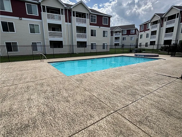 515 Parkway #103 — Photo 26