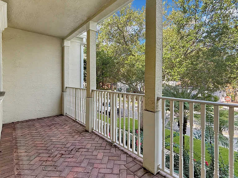 179 E Bay Cedar Cir — Photo 20