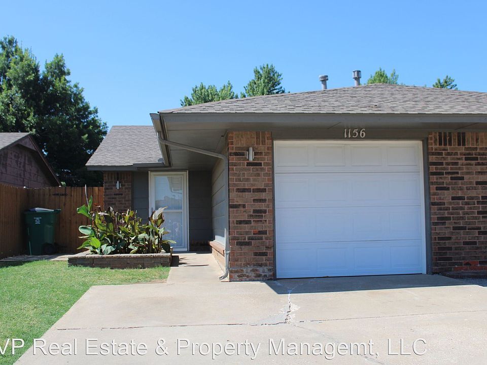 1st image of 1156 SW 77th Ter