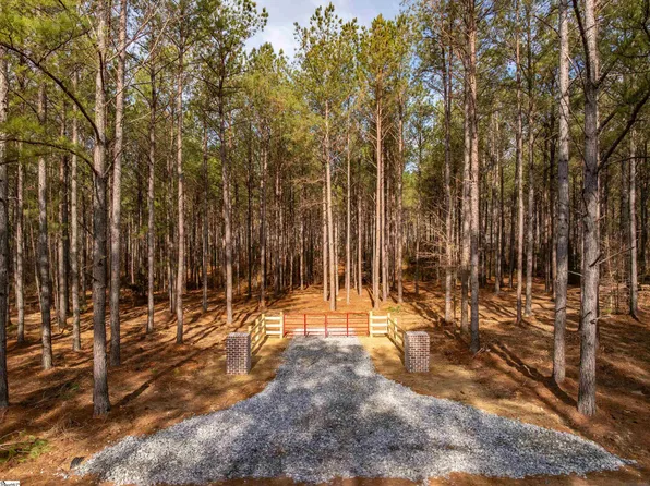 1 Mill Pine Rd, Liberty, SC 29657