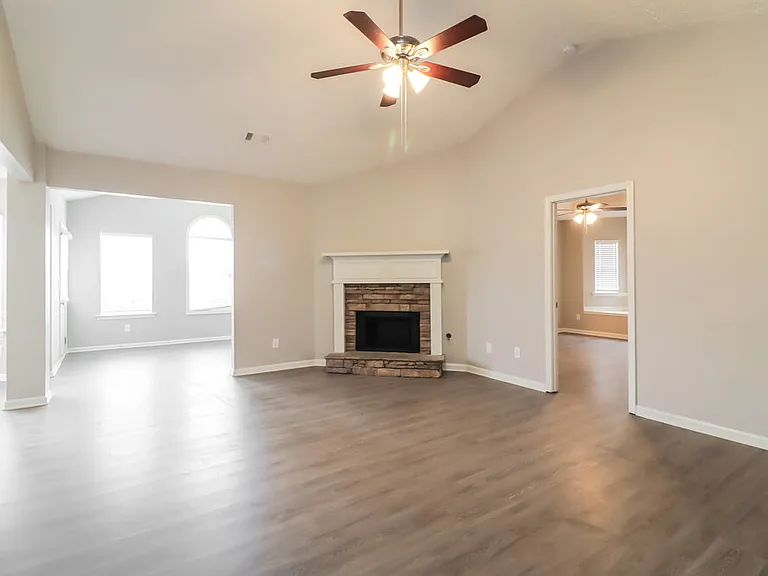 7030 Duncan Walk — Photo 6