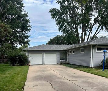 1932 N Arlington St, El Dorado, KS, 67042