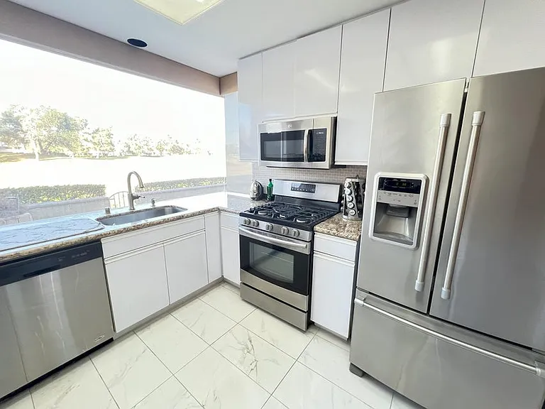 54 Pine Valley Dr — Photo 13