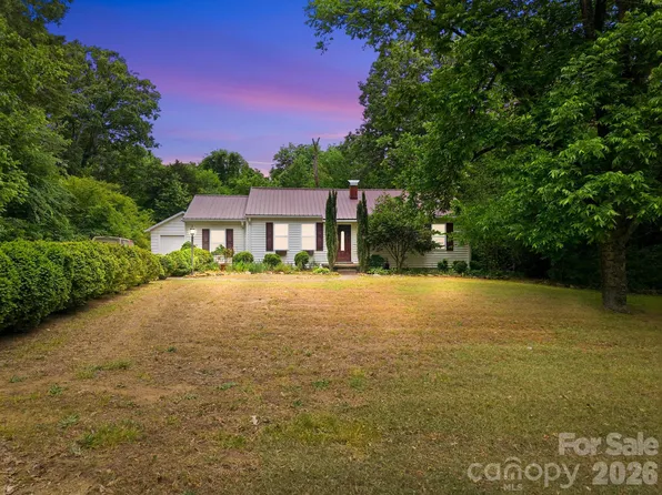 211 Sowers Ferry Rd, Salisbury, NC 28144