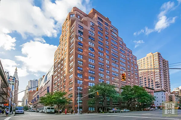 Sold by Halstead Real Estate | media 8