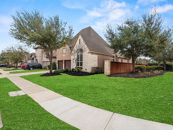 3rd image of 17719 Olde Oaks Estate Ct