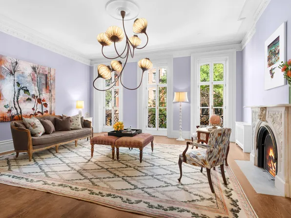 310 East 18th Street image 1 of 37