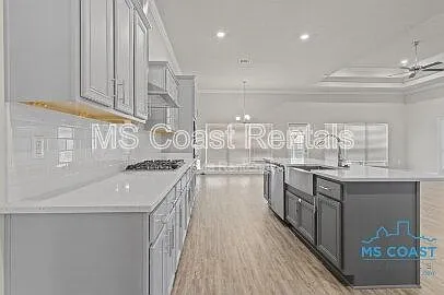 8712 Park Ridge Ct — Photo 13
