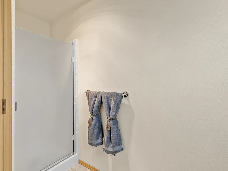 3402 S 43rd St #A — Photo 12