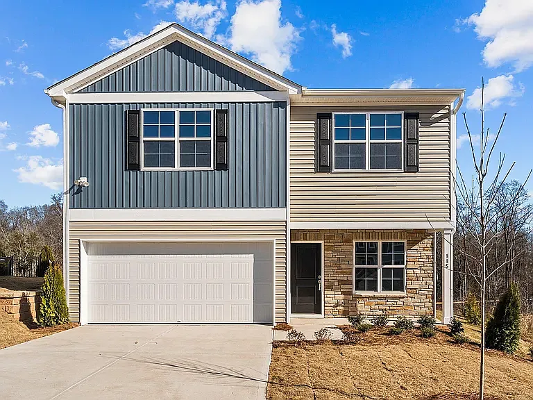 115 Little Horse Ln — Photo 1