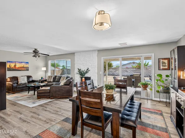 3201 W New Day Ter, Tucson, AZ 85741
