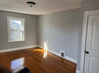 364 Main St FLOOR 3, Medford, MA 02155