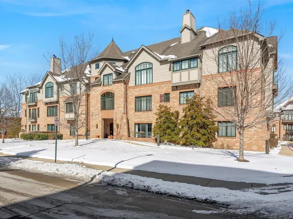 125 E Clinton Pl APT 3A, Saint Louis, MO 63122