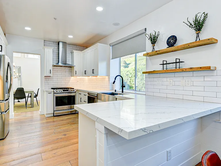 2207 Calle Opalo — Photo 4