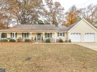 203 Morning Dove Ln, Warner Robins, GA 31088