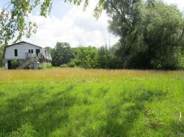 V/l 0 Detroit St, Flint, MI 48505