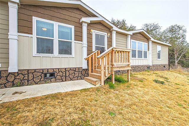1st image of 800 Blackfoot Ct