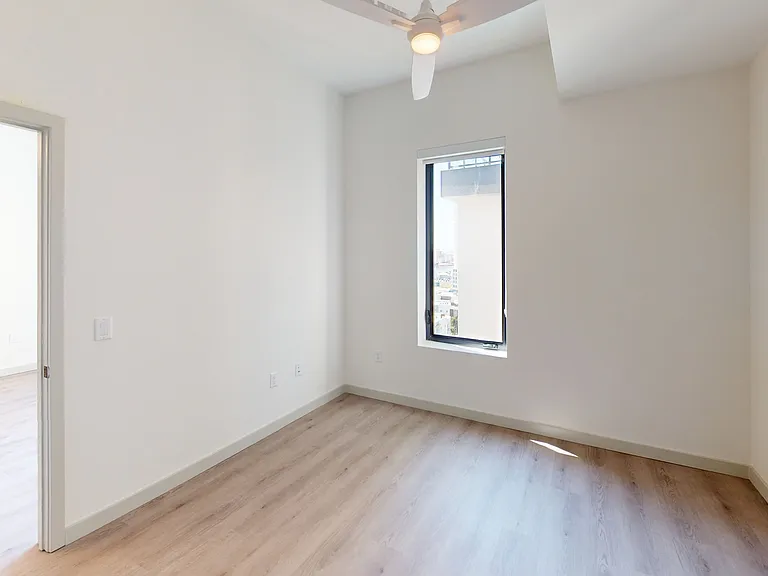 101 N Meridian — Photo 82
