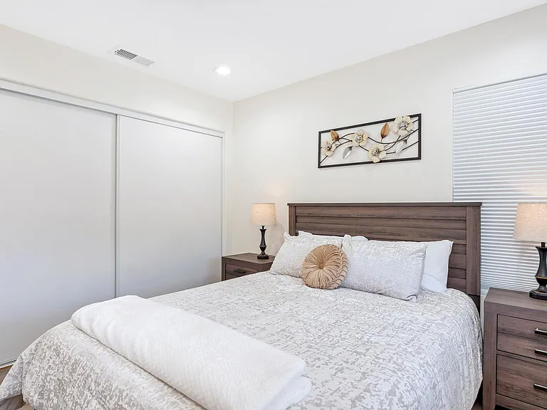43635 Altamura Ct — Photo 25