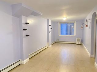 3216 Country Club Rd FLOOR 1, Bronx, NY 10465