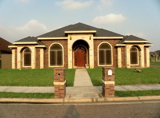 2212 Grapefruit, Mission, TX 78572