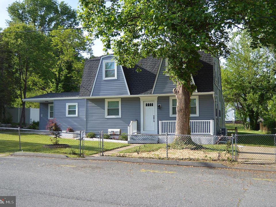 1st image of 96 Packard Ave