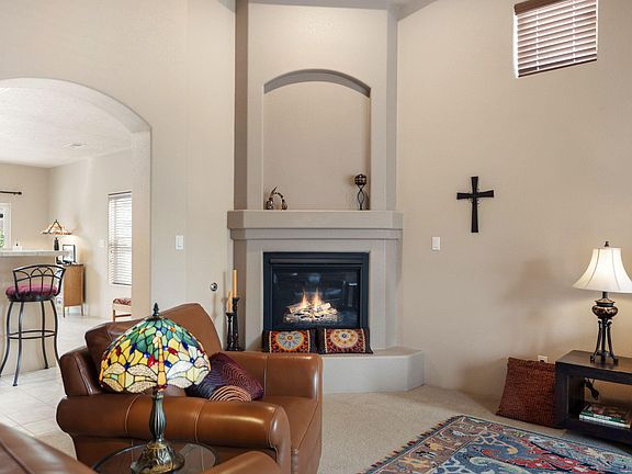 5th image of 2020 Vernon Dr SE