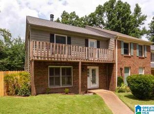 3218 Overton Manor Dr, Birmingham, AL 35243