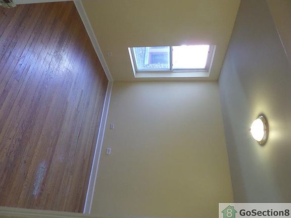 4th image of 8226 S Drexel Ave