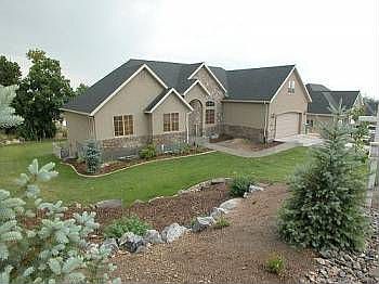 1st image of 3805 Monson Pl