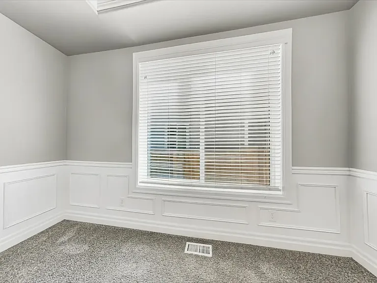 1574 Cypress Point Ave — Photo 10