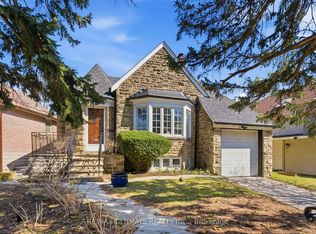 222 Chaplin Cres, Toronto, ON M5P1B4