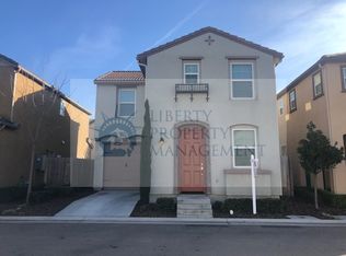 3526 Magnificent Way, Clovis, CA 93619