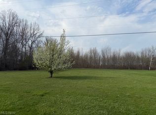 Cooley Rd, Columbia Station, OH 44028