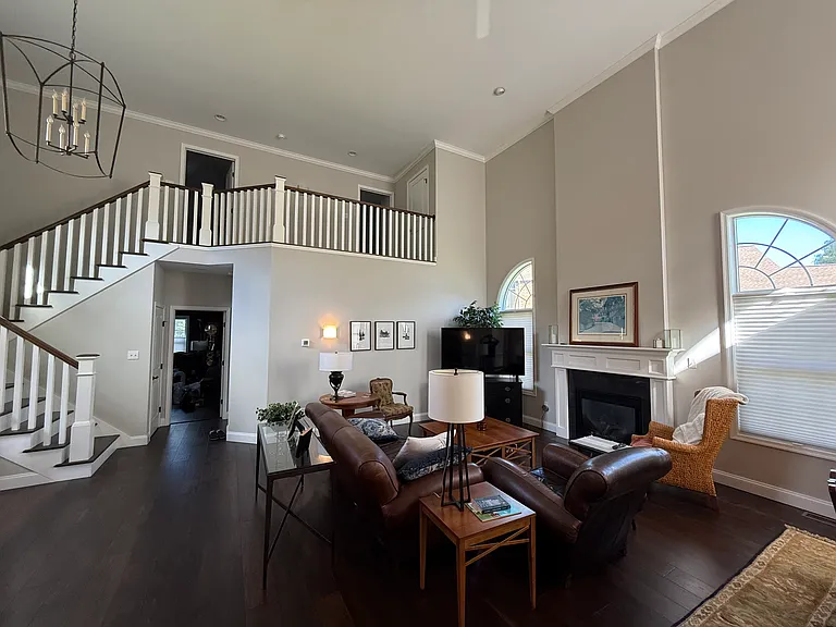 170 Victoria Ln — Photo 19