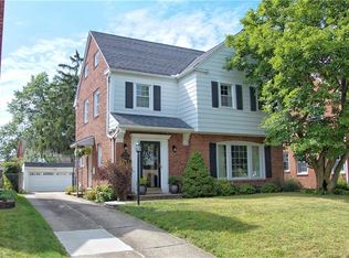 2552 Channing Rd, University Heights, OH 44118