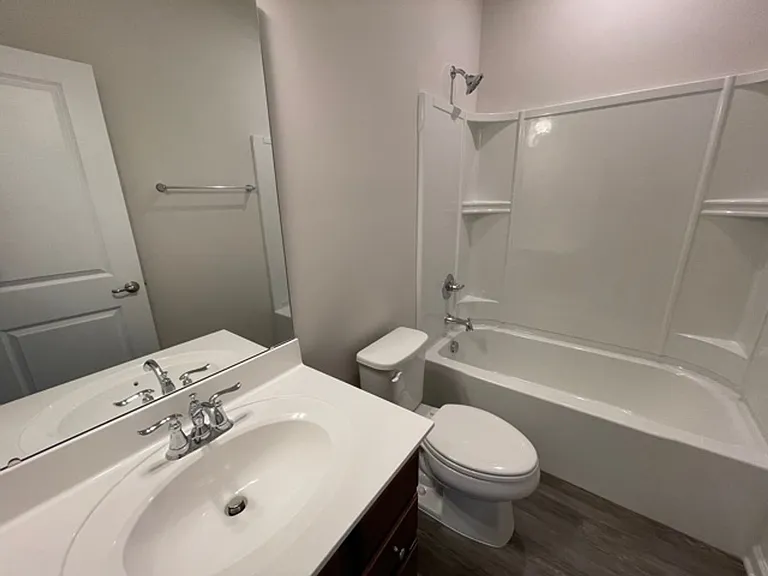 1004 Channing Park Cir — Photo 15