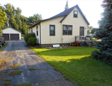 329 Franklin St, Genoa City, WI, 53128