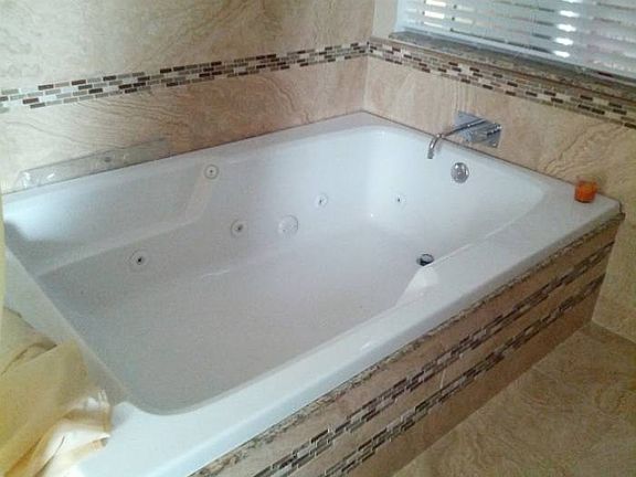 MASTER TUB