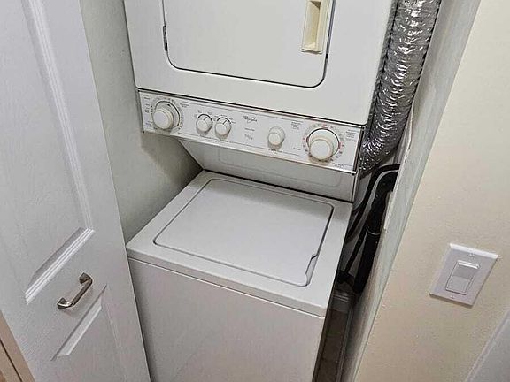 4th image of 205 Foxtail Dr APT H3